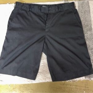 Nike Men's black golf Shorts